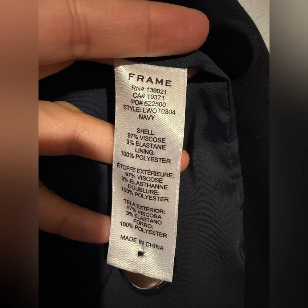 FRAME Piped Cropped Blazer - Picture 8 of 8